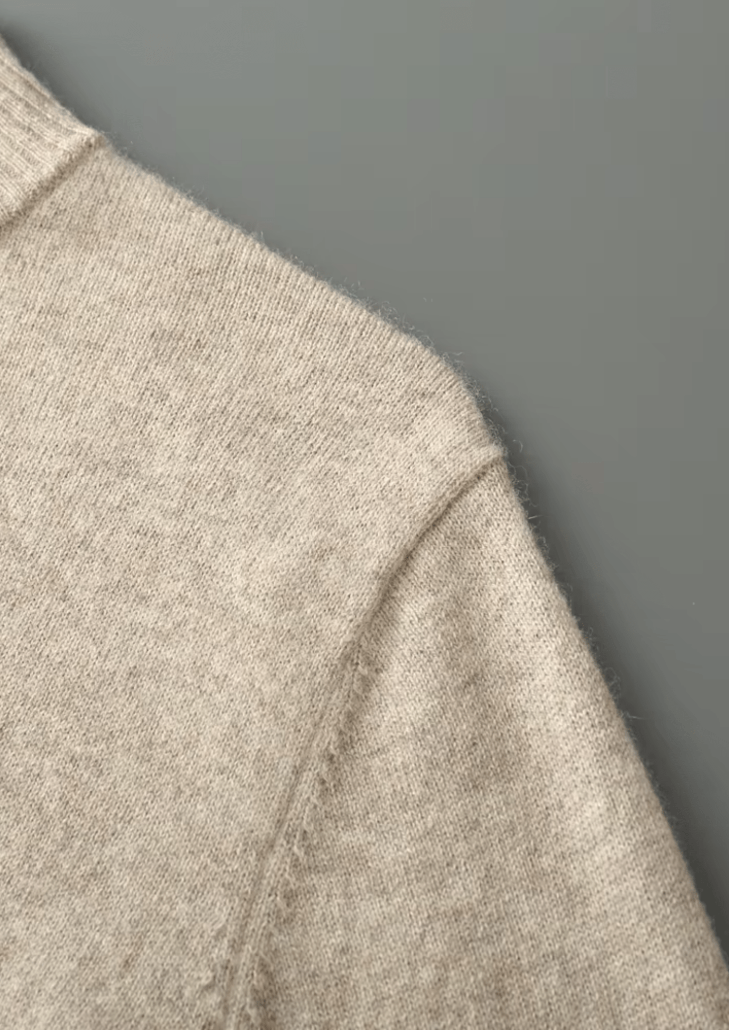 PURE EXTRA - FINE MERINO WOOL HALF ZIP SWEATER - Derada