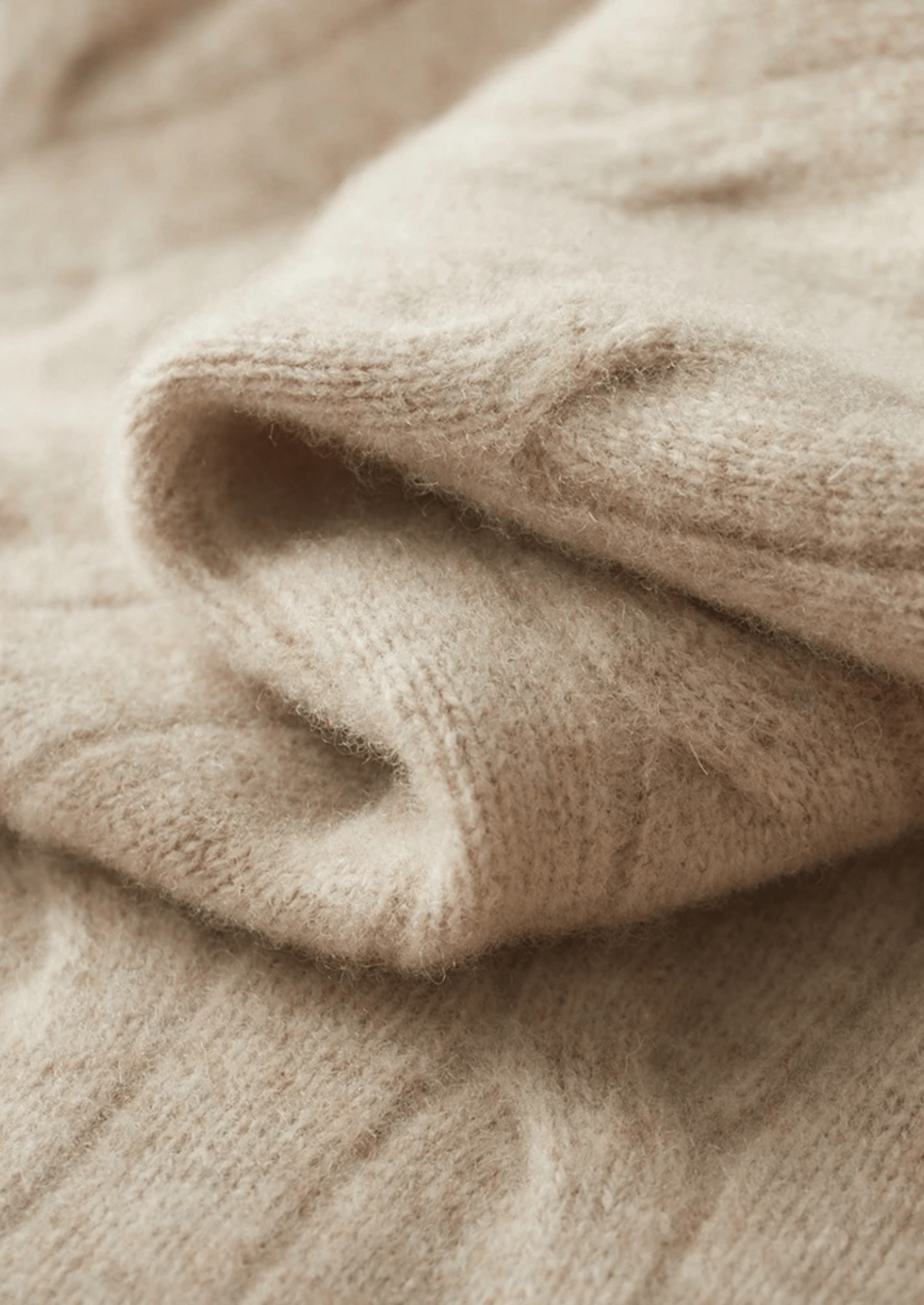 PURE EXTRA - FINE MERINO WOOL CABLE HALF ZIP - Derada