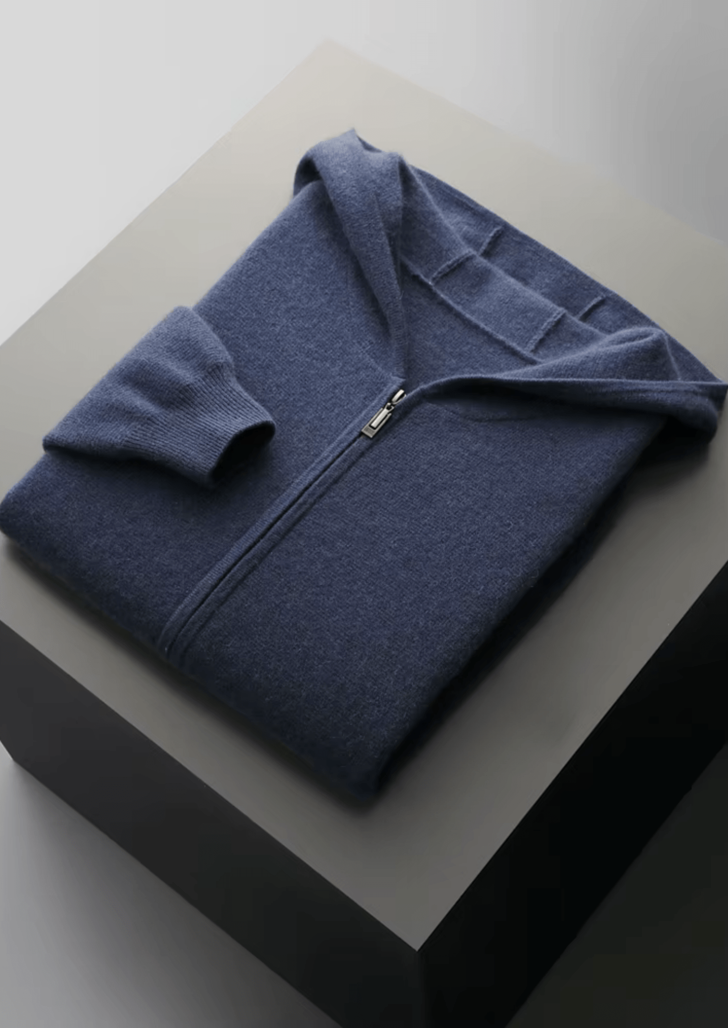 PURE EXTRA - FINE MERINO WOOL ZIPPER HOODIE - Derada